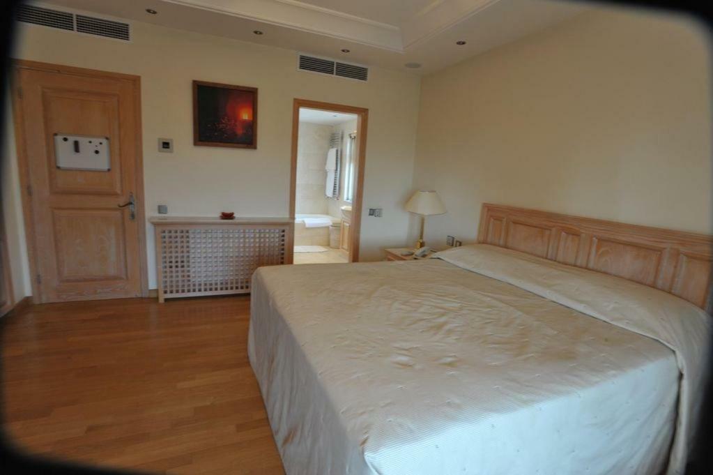 Casa Carmelina Villa Limassol Eksteriør billede